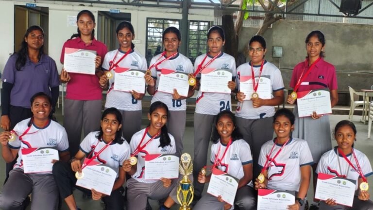 ESA throwball u19