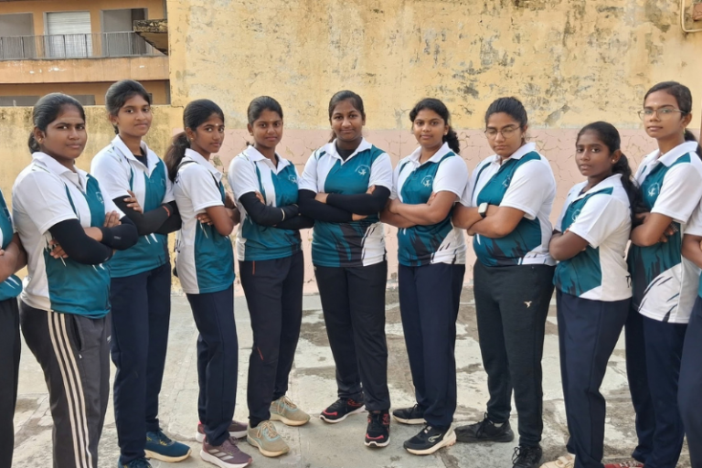 National Recognition in Throwball